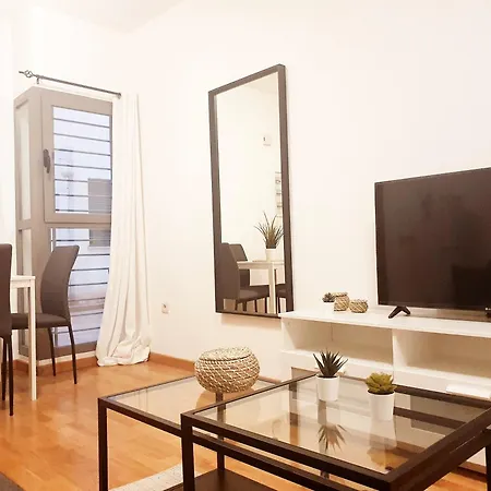 Apartment Parking, Wifi, 800 M Playa. A Torremolinos
