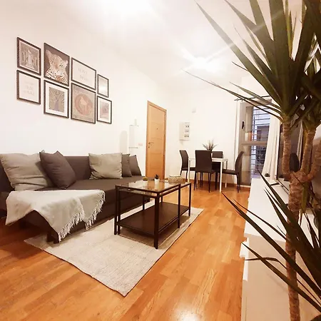 Parking, Wifi, 800 M Playa. A Apartamento