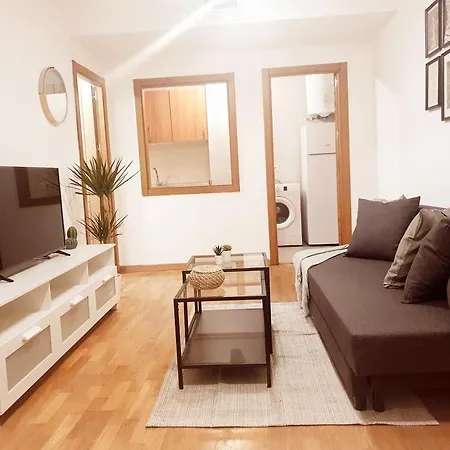 Apartment Parking, Wifi, 800 M Playa. A *